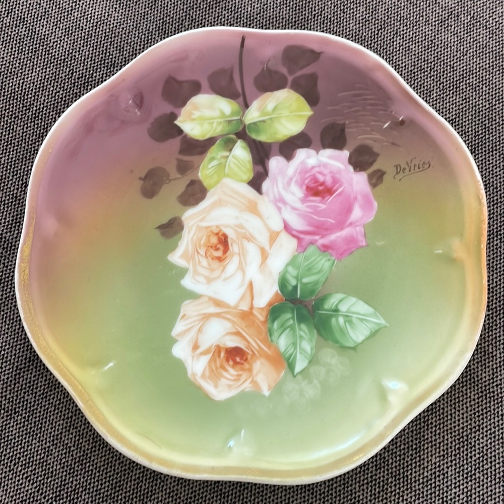 ZS & Co Viennese Antique Plate - Signed DeVries
